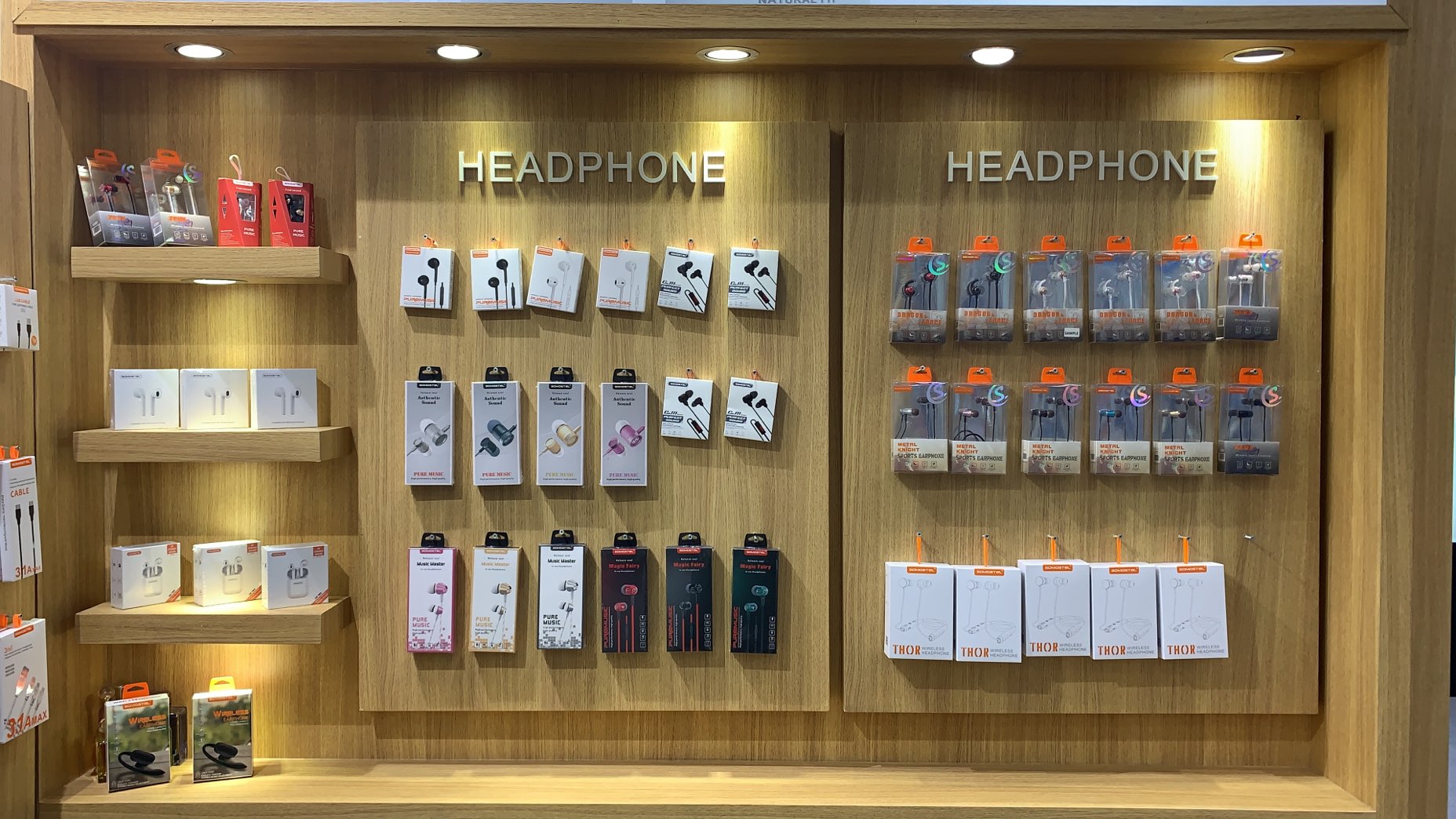 Guangzhou JQX Import and Export Co., Ltd. Phone Case