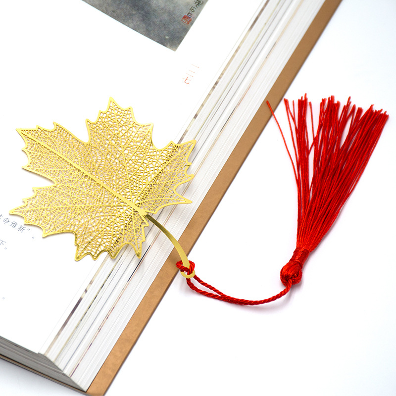 Metal Hollow Maple Leaf Bookmark Plated Brass Fine Grain Leaf Pendant