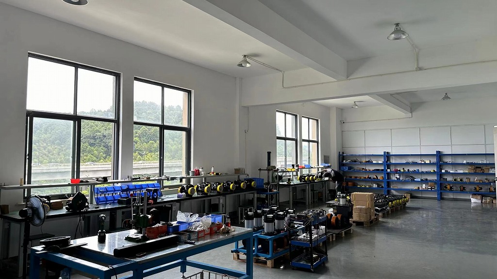 Zhejiang Tongzhu Technology Co., Ltd. Automatic Guided Vehicle