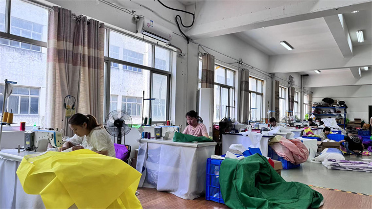 Hangzhou Jenor Inflatable Co., Ltd. Inflatable costumes