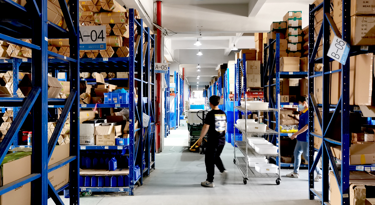 Hunan Hei Li Network Technology Co., Ltd. Fish tanks