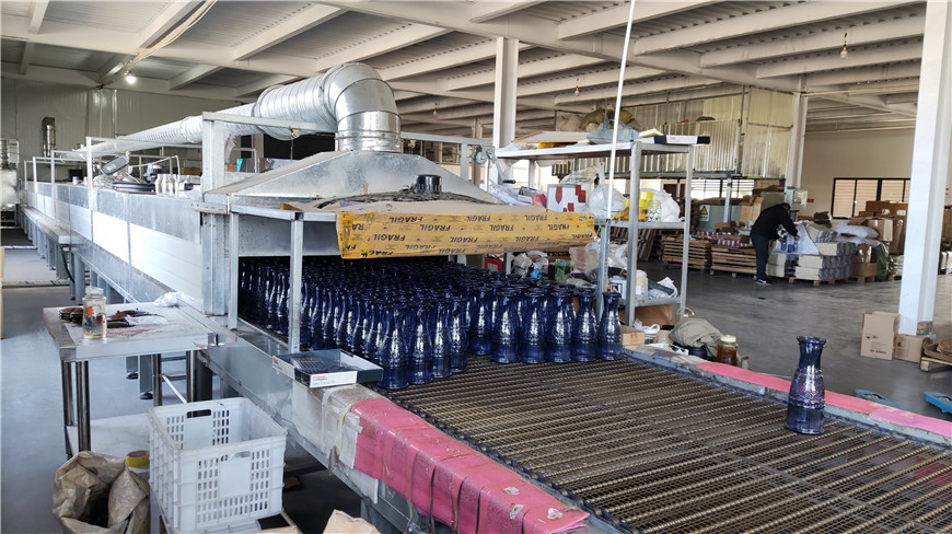 ZIBO GREAT SAILING LIGHT INDUSTRIAL PRODUCTS CO., LTD. Glass Beverage Dispensers