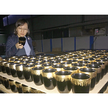 Beijing Lingyao Industry and Trade Co., Ltd. Glass tableware