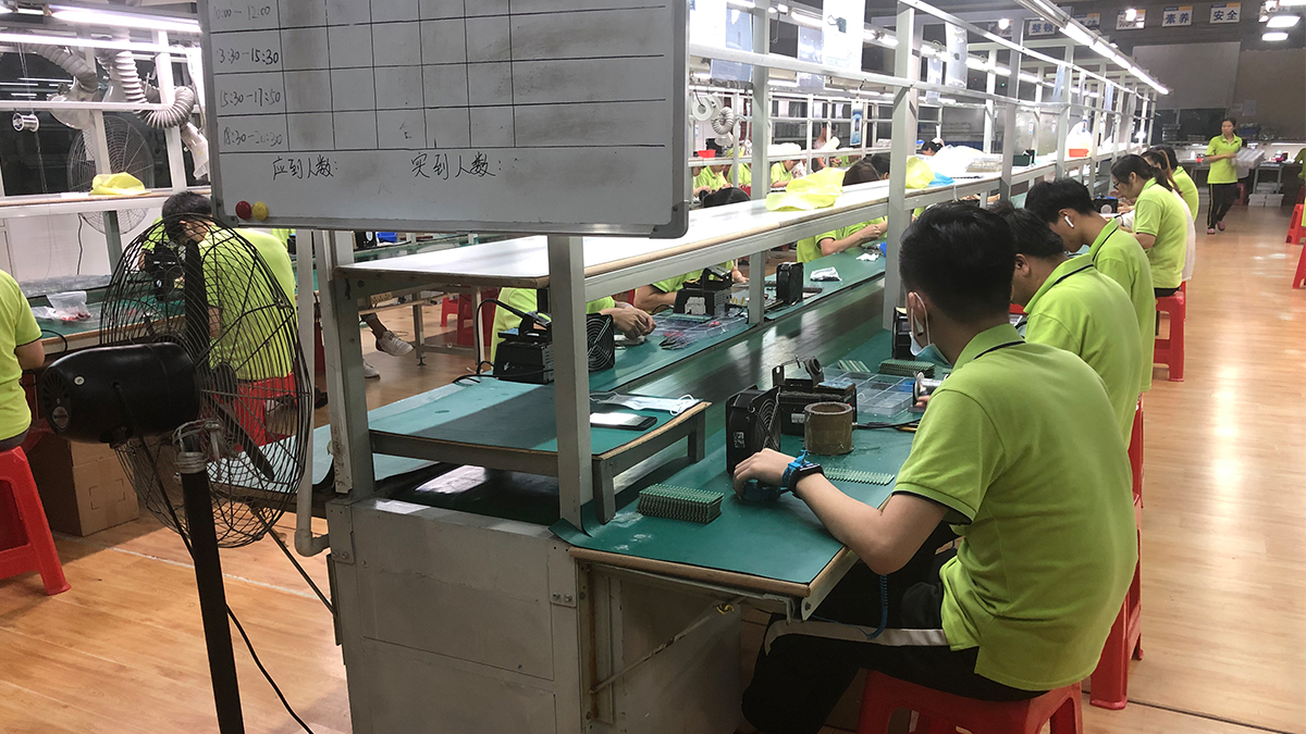 Leegotech Industrial Co., Ltd. Bluetooth Earphones