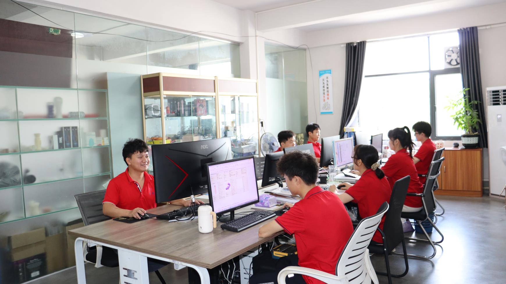 Dongguan Yaqu Plastic Electronics Co., Ltd. Vibrators