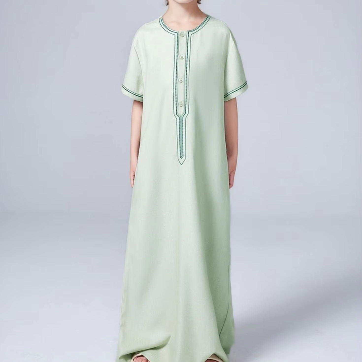 Shenzhen Plus One Clothing Co., Ltd. Big Sale on New Design Moroccan Short Sleeve Robe for Boys Summer Rayon Dubai Turkish Child Embroidery Button thobe