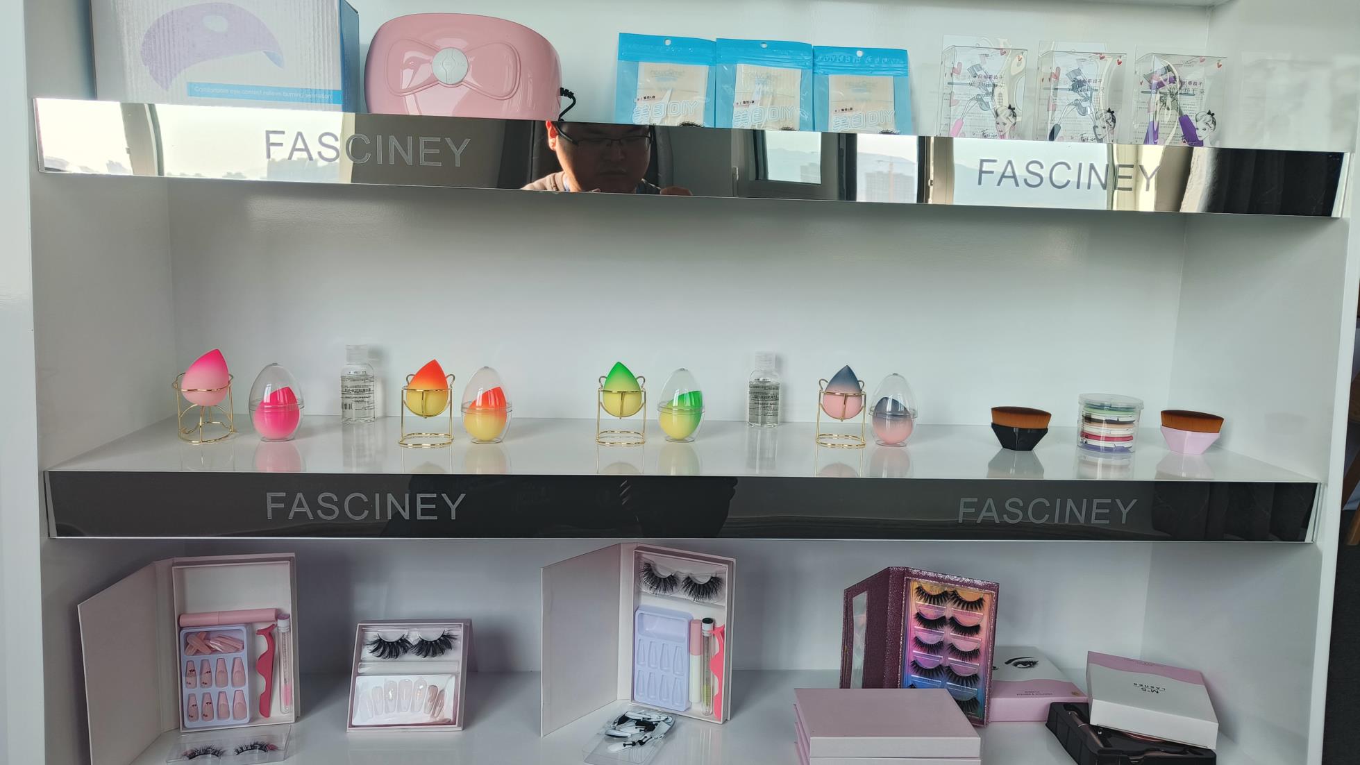 Qingdao Super Far Imp & Exp Co., Ltd. Eyelash Extensions