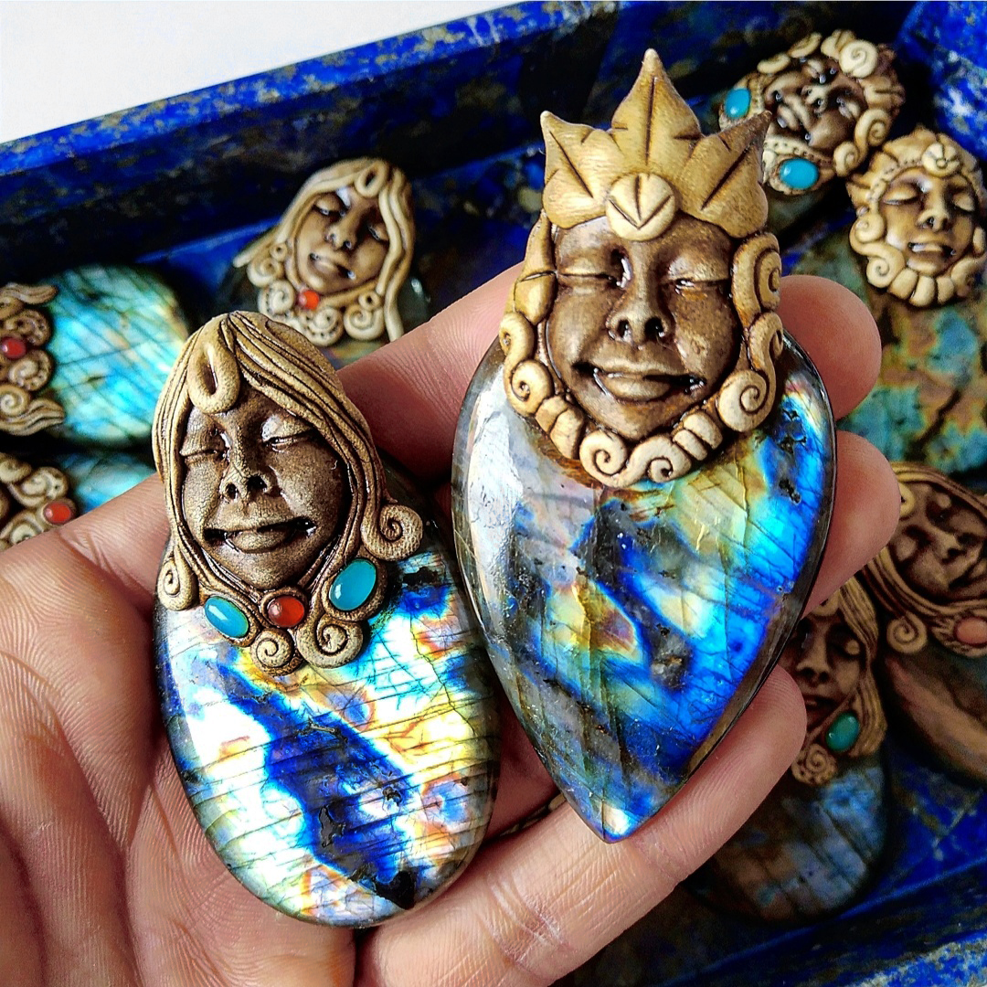 Natural Labradorite Goddess Face Polymer Clay Pendant Loose Cabochon Gemstone Free Size Gemstone Flashy Top Quality For Pendant