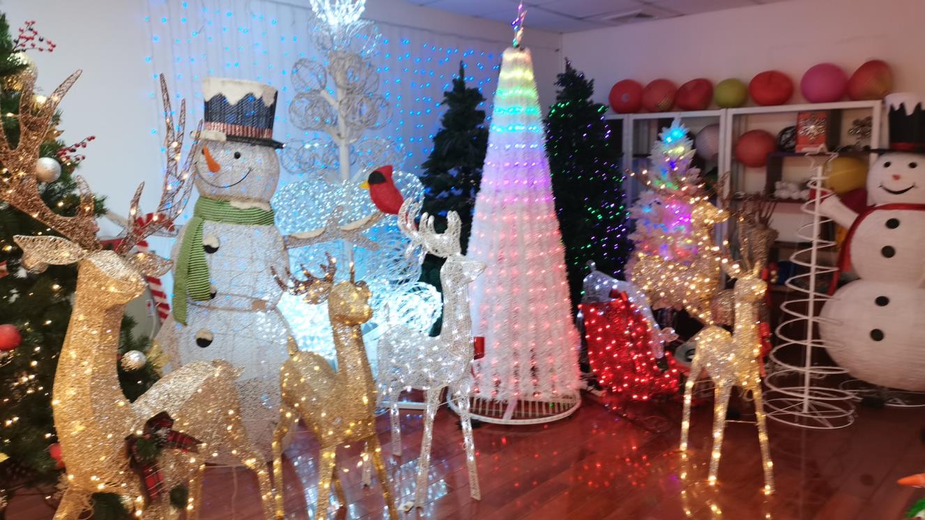 Dongguan Huayicai Landscape Technology Co., Ltd. Artificial Christmas Trees