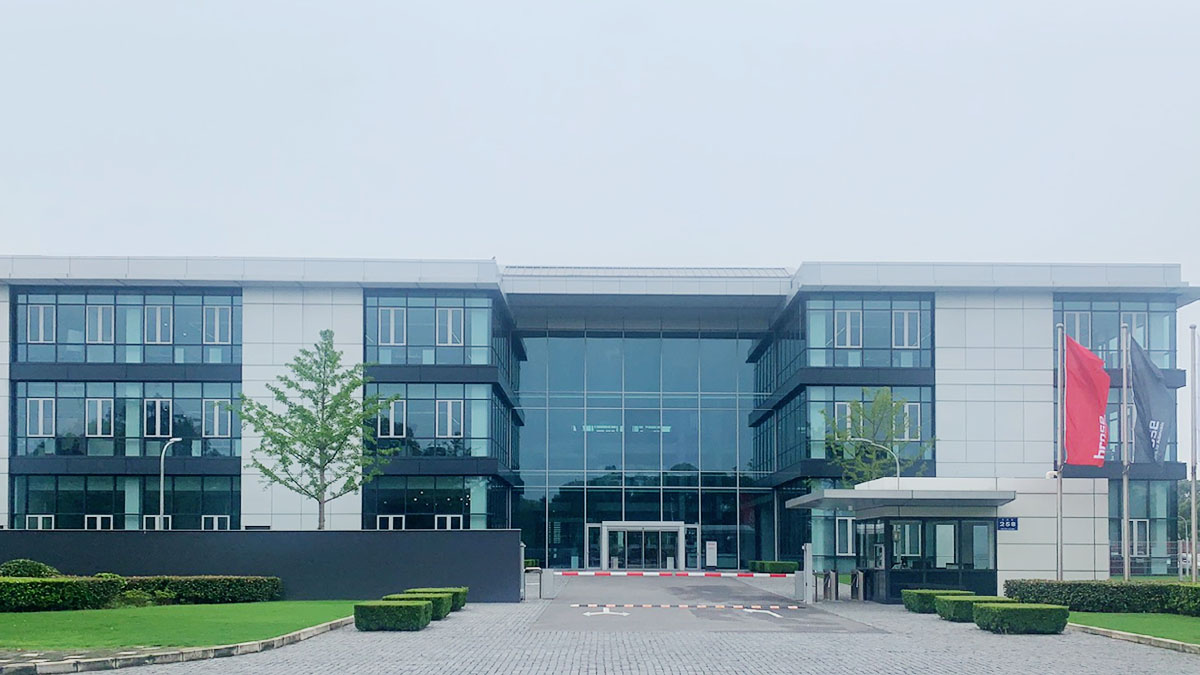 DongGuan YouYou Trading Co., Ltd. Automobile Tail