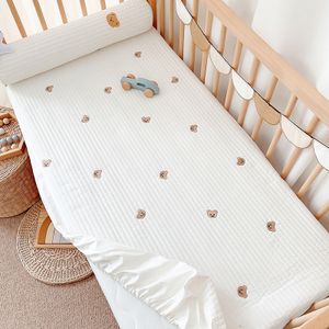 OEM/ODM  babies' bedding set bassinet sheets soft comfortable infant fitted crib sheet organic cotton fabric baby bedding set