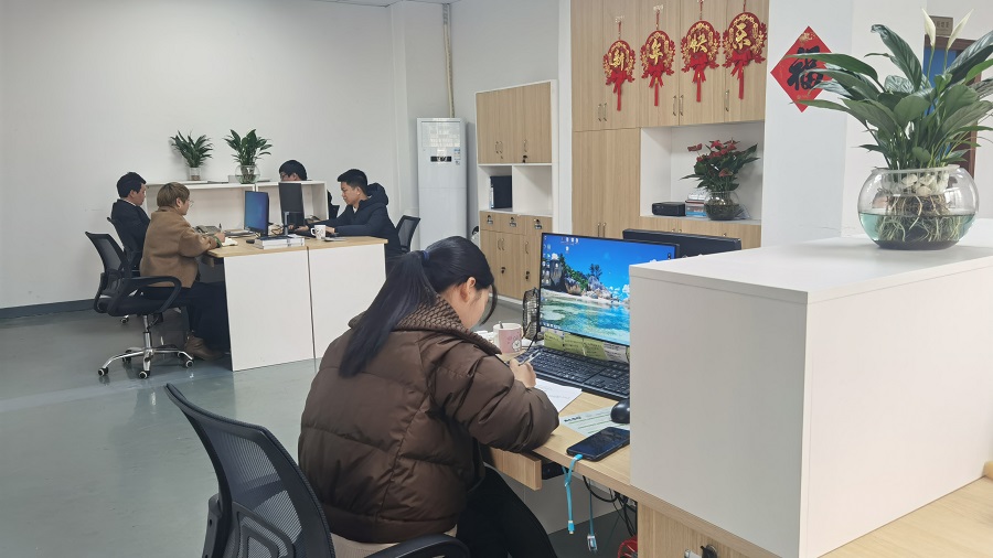 Shenzhen Changrongfa Technology Development Co., Ltd. Hospital Crash Cart