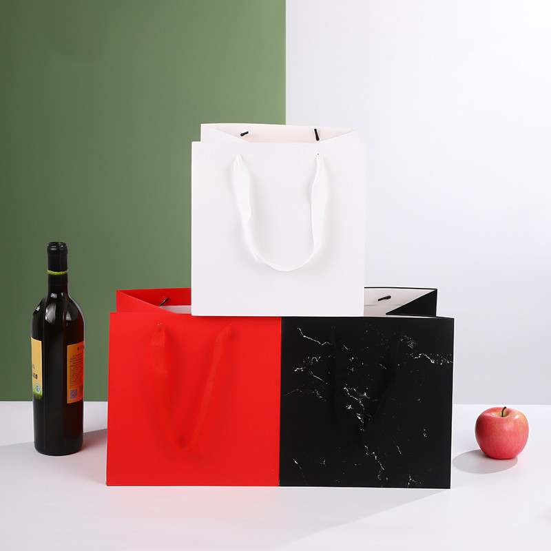 Paper Bag Custom Printed logo Luxury Clothing Shopping Paper Bags Boutique Recyclable Gift Bag With Ribbon rope