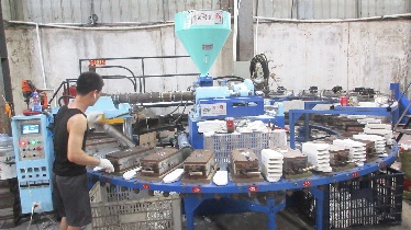 Guangzhou Joyful Way Import&Export Co., Ltd. Sandals