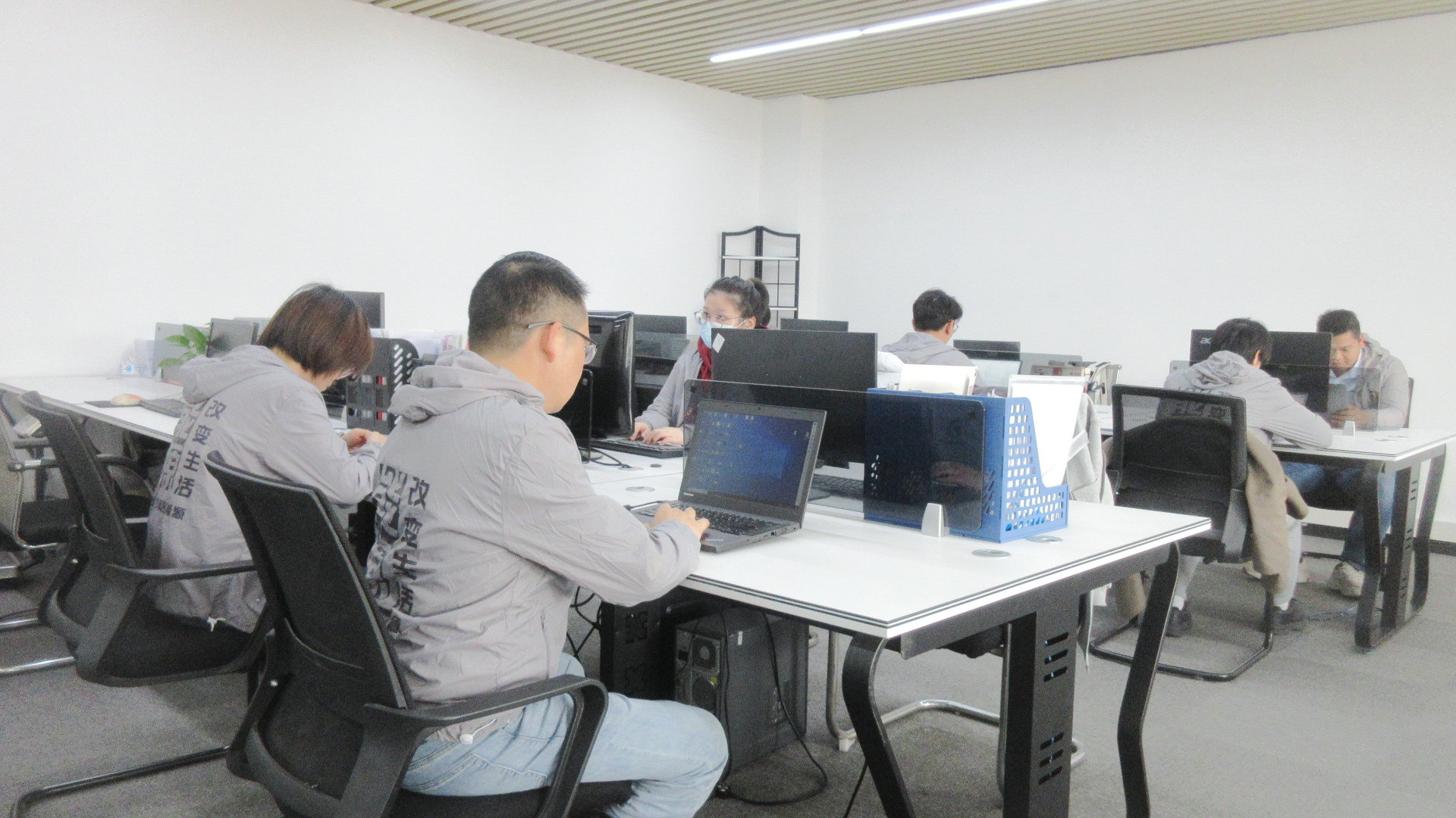 Guangzhou Tycorun Energy Co., Ltd. Electric Motorcycle