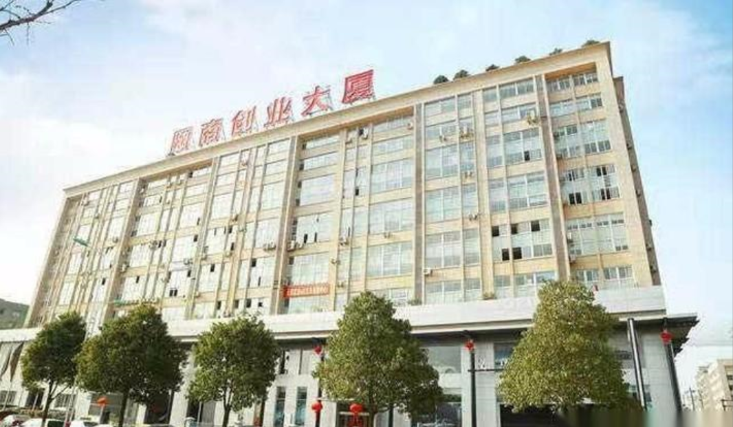YiWu Master Trade Co., Ltd. Fashion Jewelry