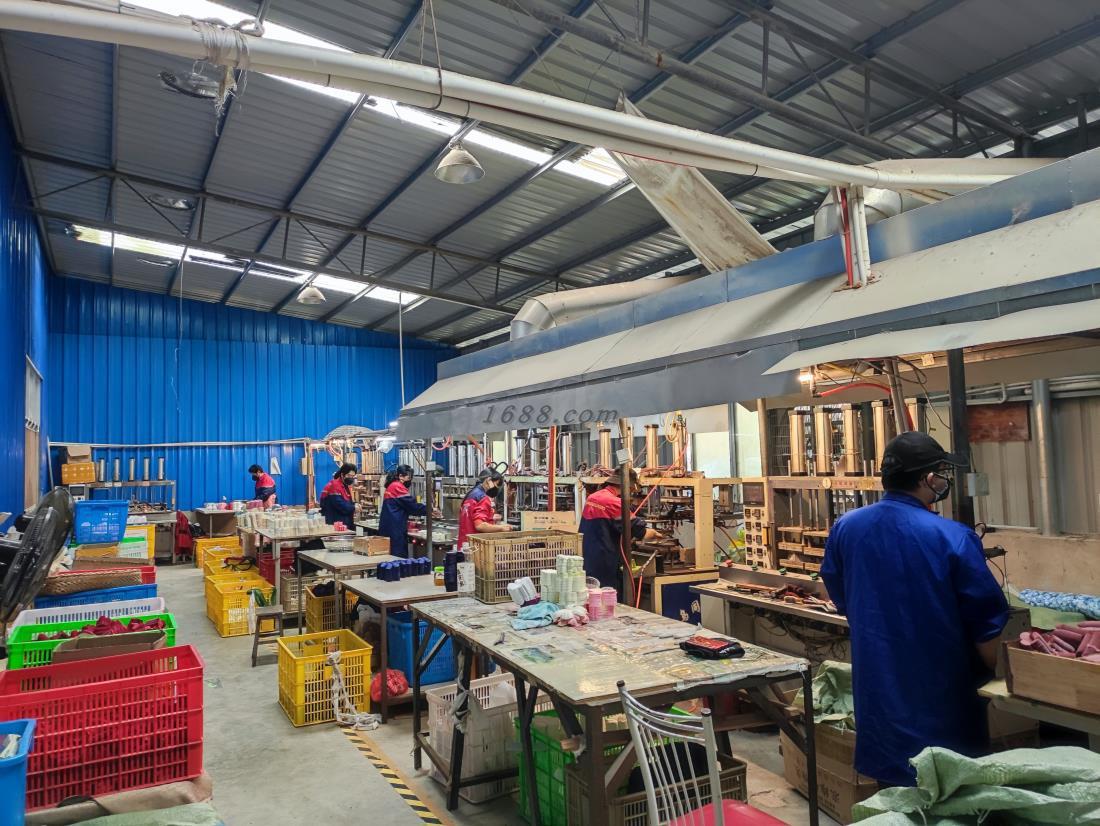 Xiamen Polaris Flower Trading Co., Ltd. Artificial Flower Wall