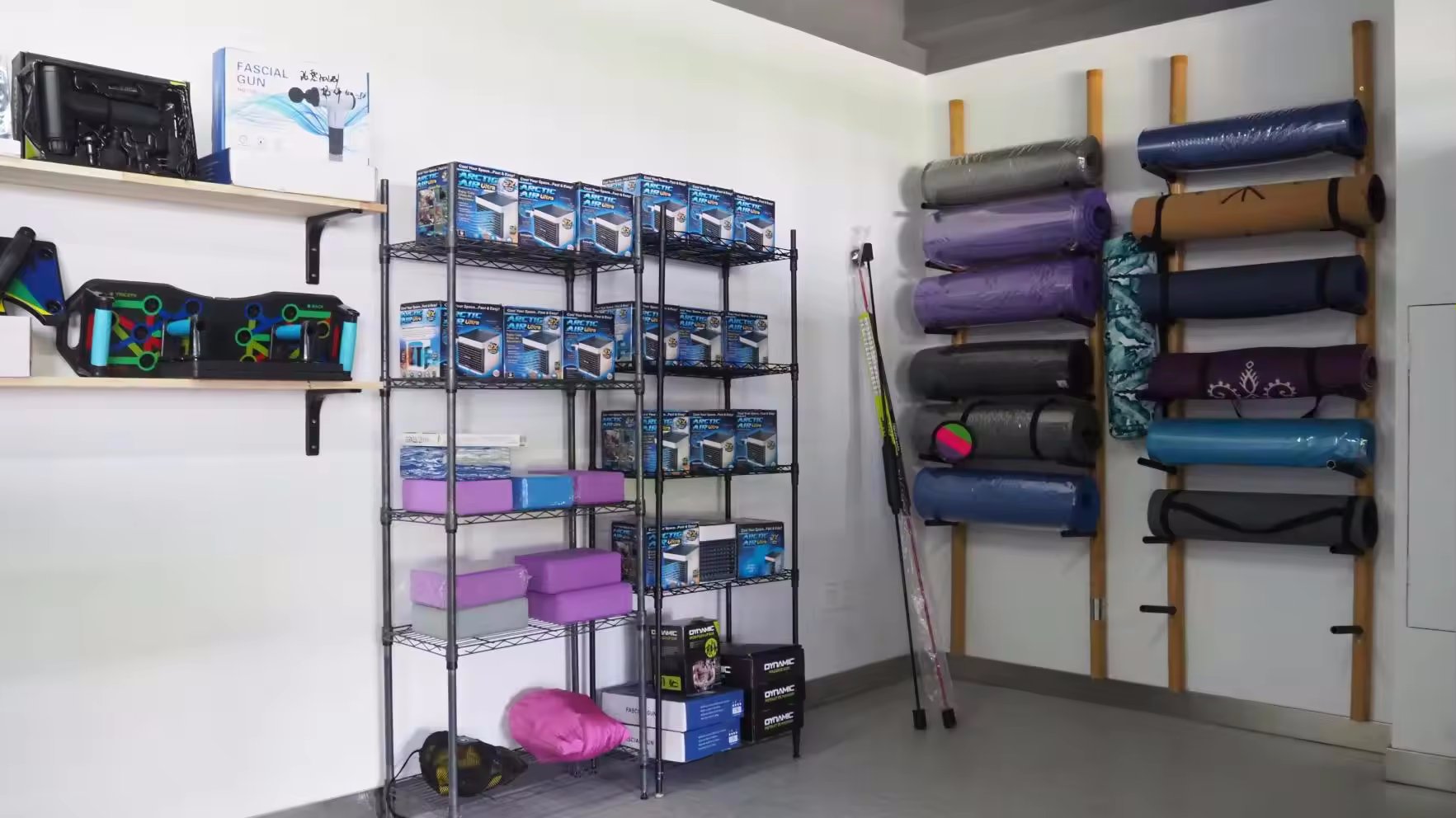 Mengrui (Shanghai) Industrial Development Co., Ltd. Yoga Mats