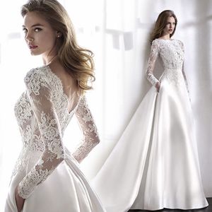 2024 New charming French Princess bridal long sleeve satin large trailing satin wedding dress