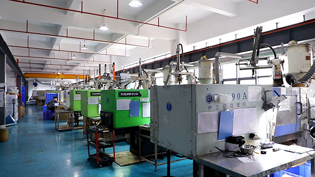 Shenzhen Xinfa Mold Plastic Products Co., Ltd. factory image 1