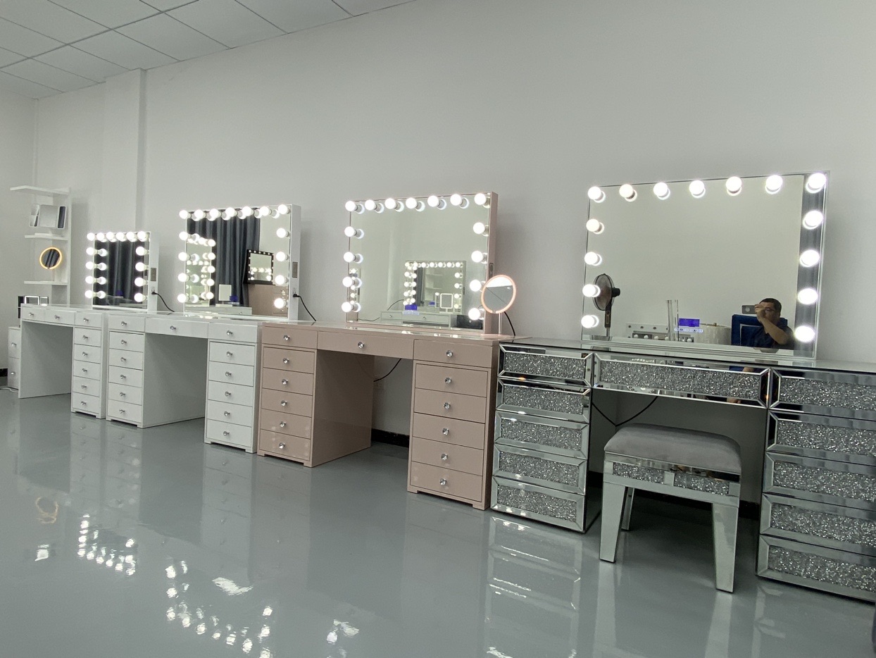Dongguan OE HOME Furniture Co., Ltd. dining tables