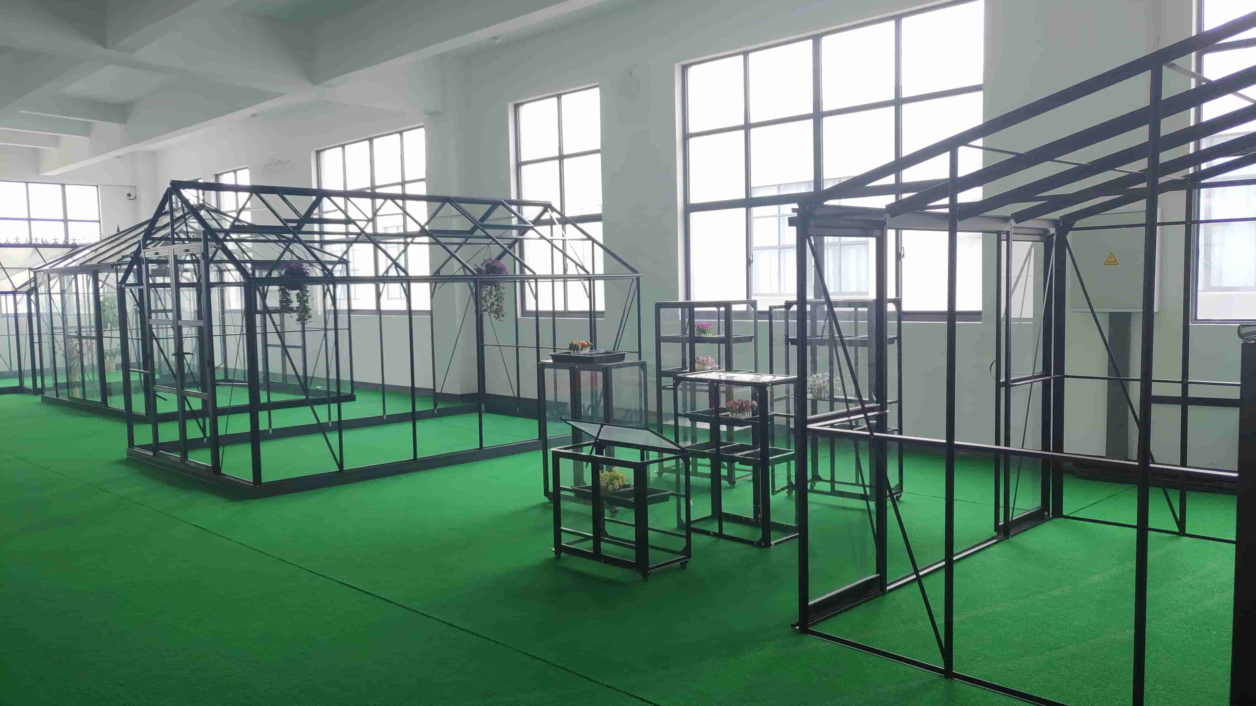 Changzhou Growell Garden Products Co., Ltd. Walk-in Greenhouses