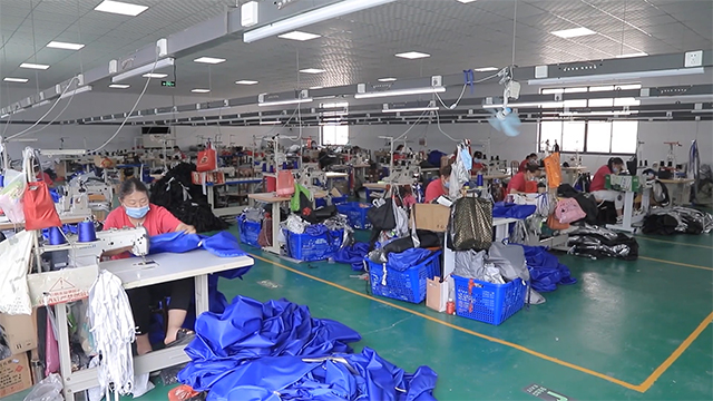 Jining Lingcheng Automobile Supplies Co., Ltd. Car Cover