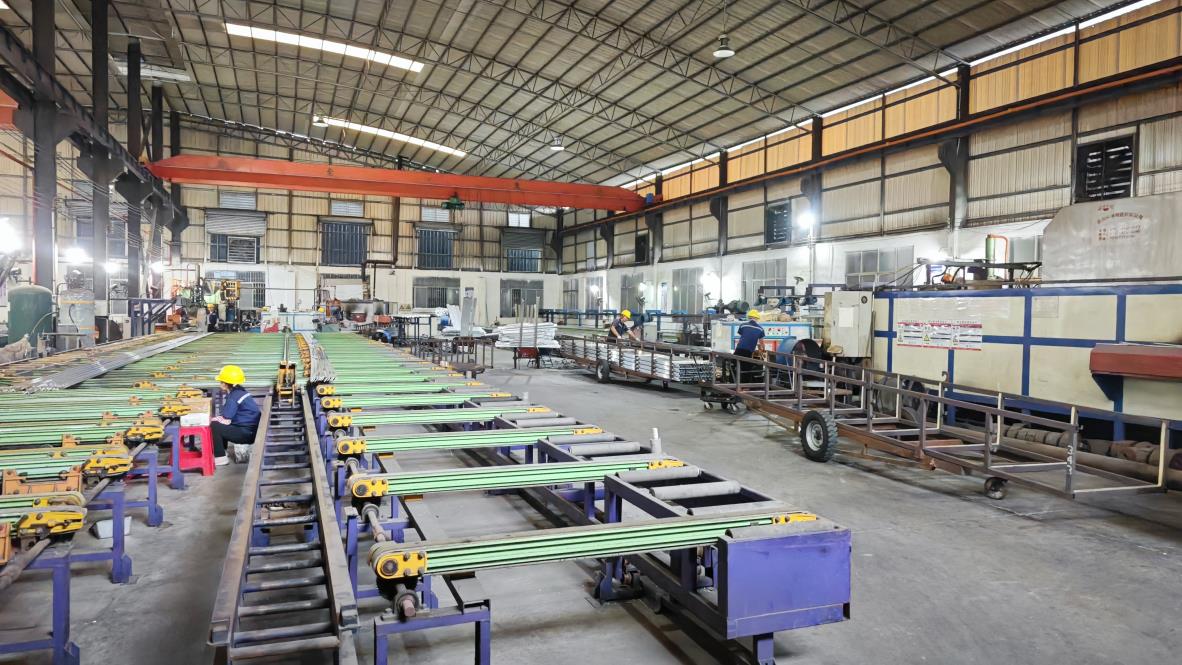 Foshan Nanhai Huixin Aluminum Co., Ltd Aluminum Roller Shutter Slats
