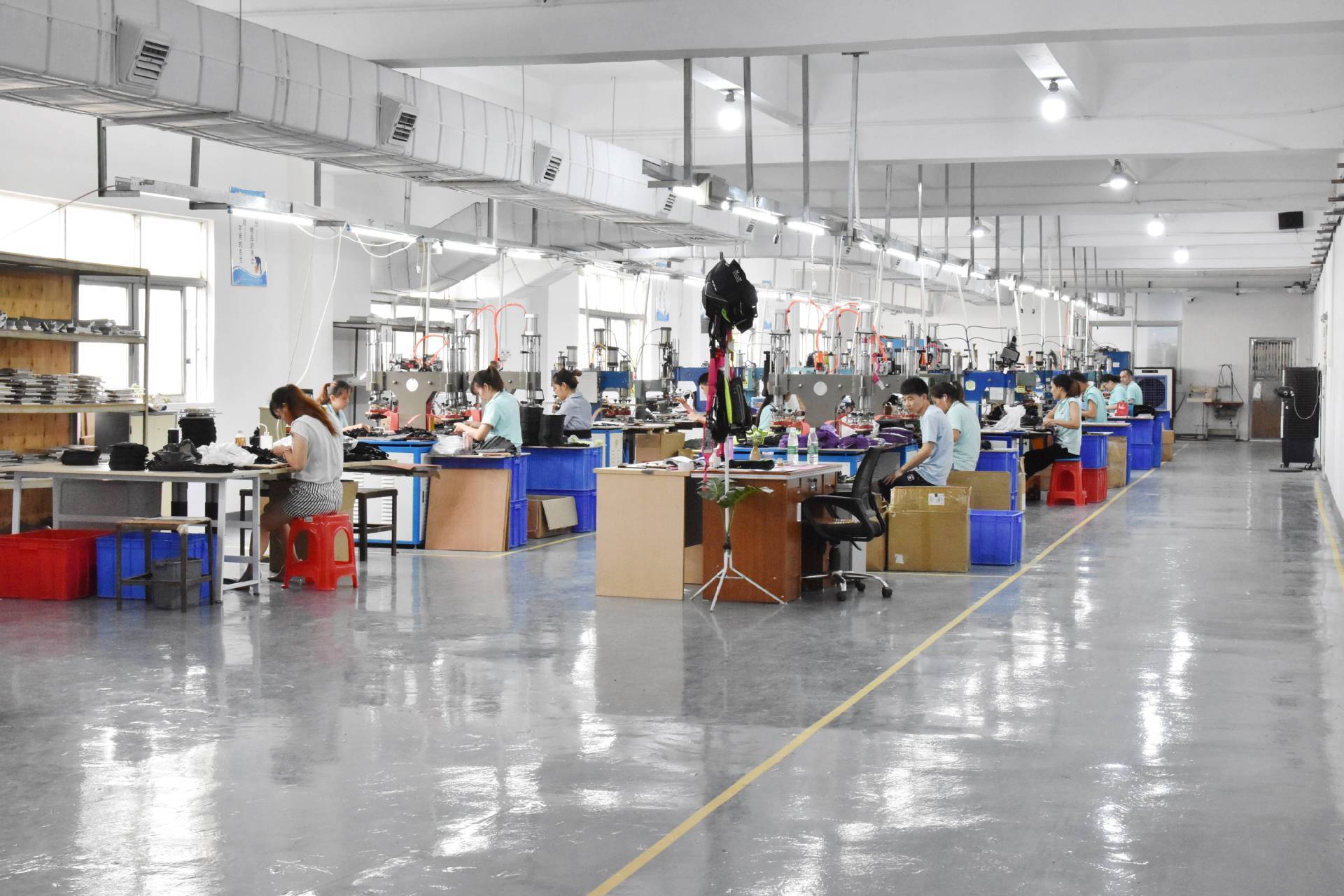 Yiwu Edommy Imp. & Exp. Co., Ltd. factory image 2