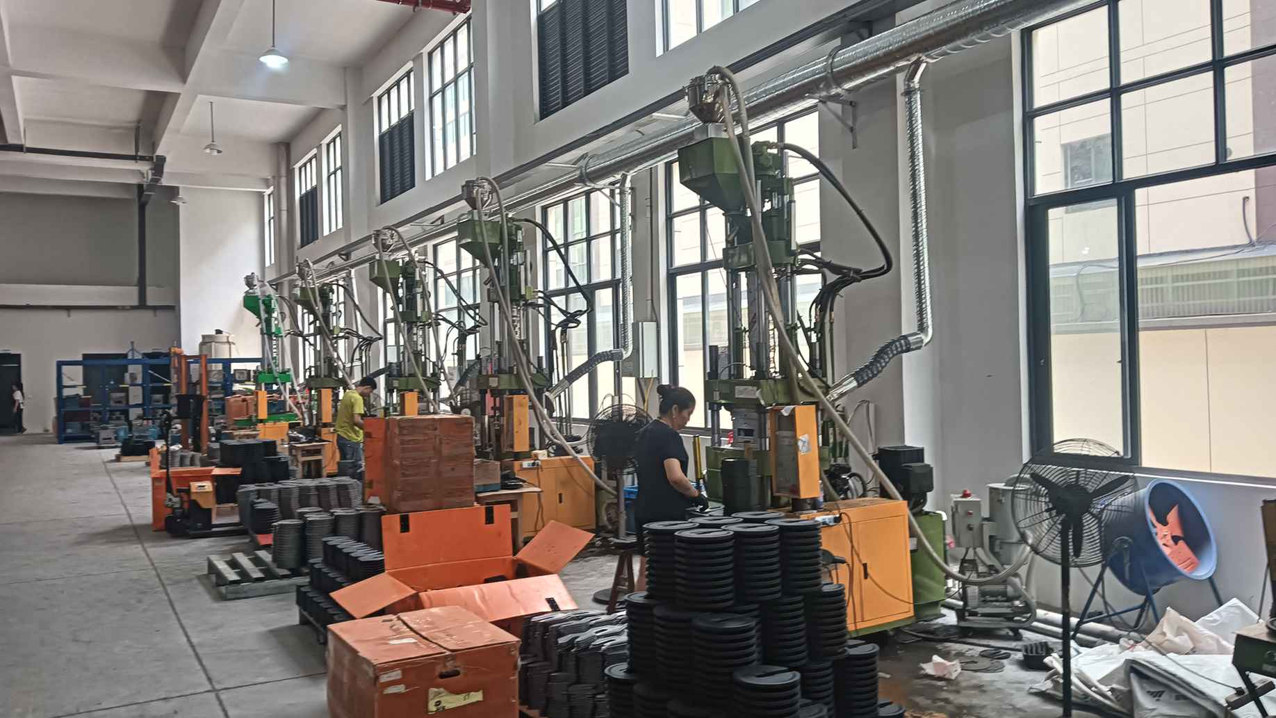 Shandong Gongchuang International Trade Co., Ltd. Dumbbells