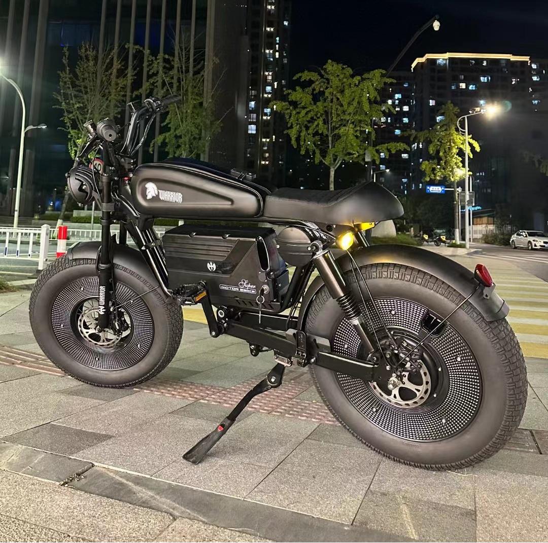 us/eu stock New model electric motorcycles 4000W high speed cross high power electric motorcycle scooter moped adults chopper
