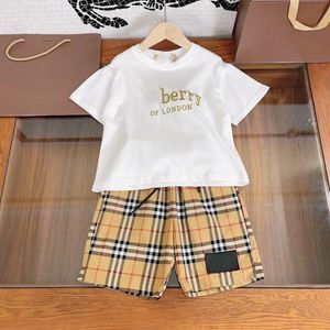 Wholesale Outerwear Kids White Blouse Affordable T Shirts Boys Kids Clothing Children's Pants Designer Clothing