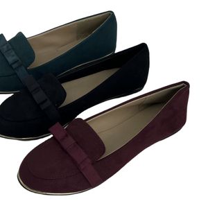 2023 New flat sandals lady shoes wholesale women flat dress shoes
