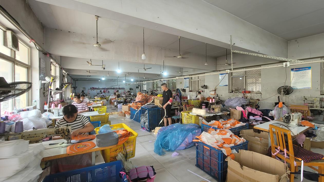 Baoding Heyuan Bag & Luggage Manufacturing Co., Ltd. Trolley Backpacks