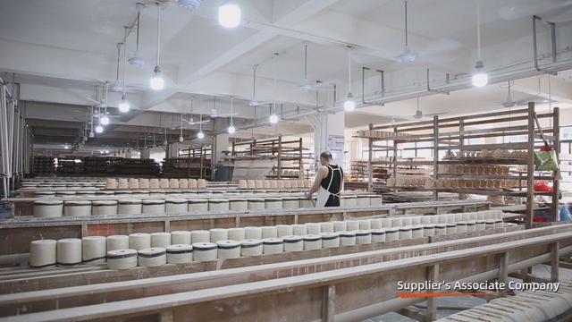 Quanzhou Chenghan Industry and Trade Co., Ltd. Ceramic Vase