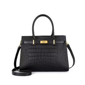 Stock New Arrival PU Leather shoulder tote bag women Gold Chains Handbag For Women
