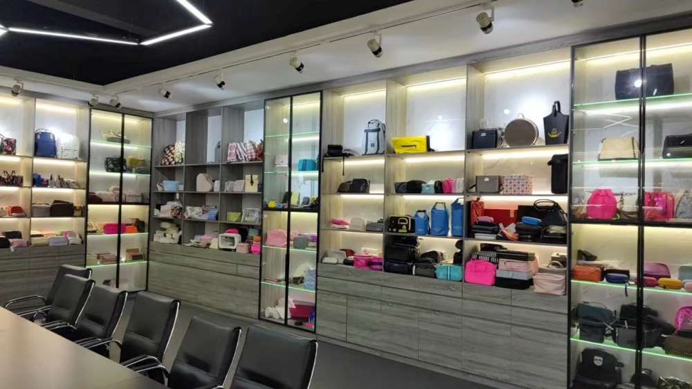 Shenzhen Kingstar Bags And Cases Co., Ltd. Makeup Case