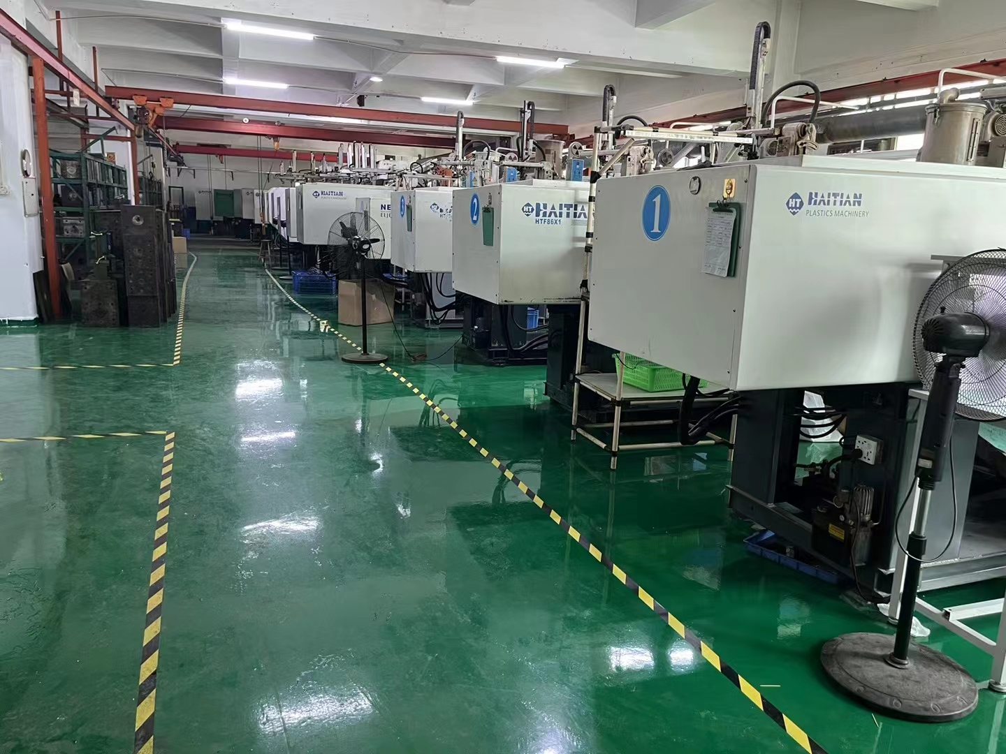 DongGuan ZhiHong Plastic & Moulding Co., Ltd Stamping Mould