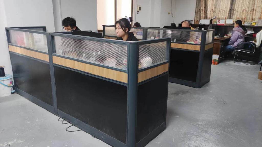 Yangchun Qicheng Arts and Crafts Factory PVC Patch