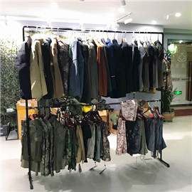 Yiwu Wisdom Import & Export Co., Ltd. Tactical Jacket