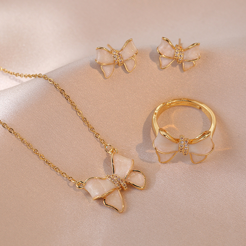 Trendy Gold Plated Stainless Steel Designed Pendant Sweet Butterfly Necklace Earrings And Ring Jewelry Set Wholesale For Women