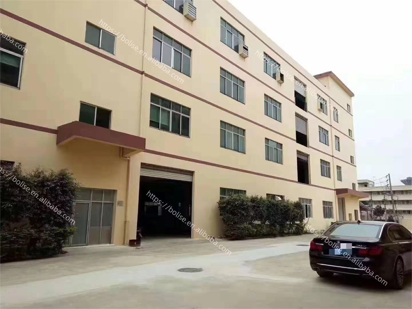 Quanzhou Bolisi Trading Co., Ltd. handbags