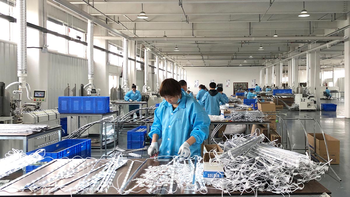 Luohe Como Electronic Technology Co., Ltd. factory image 4