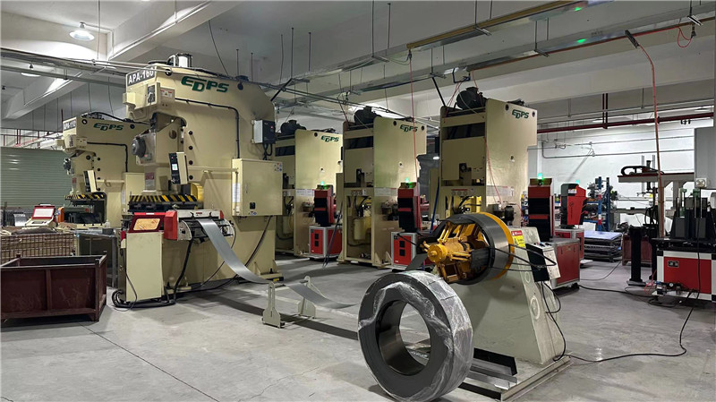Shenzhen Longzhiguan Import and Export Trading Co., Ltd. factory image 1
