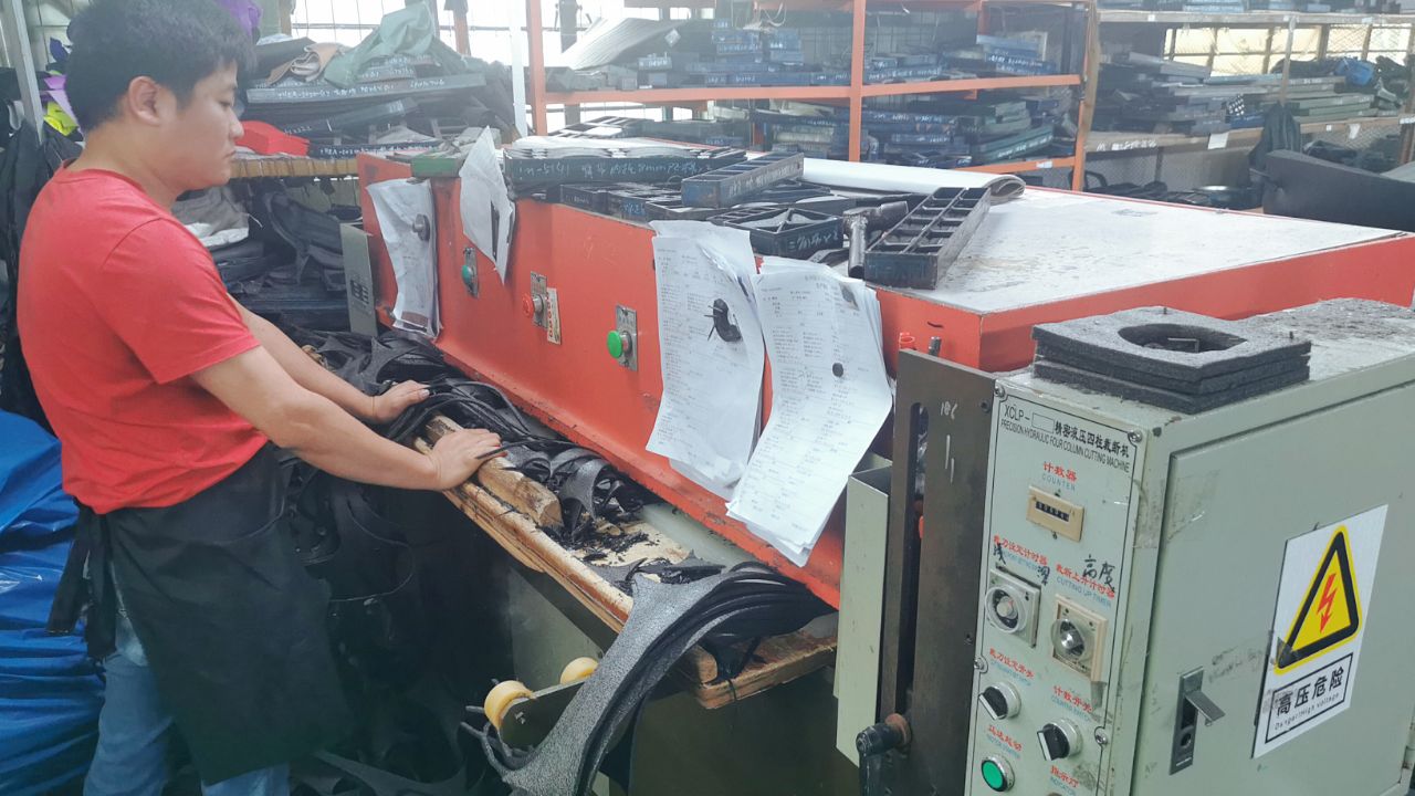 Quanzhou Redheart Bags Co., Ltd. Travel Bag