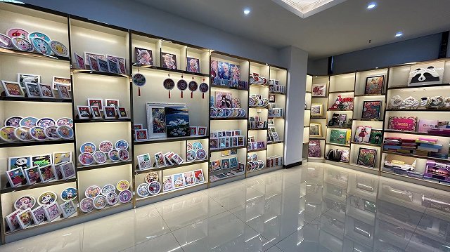 Yiwu DieFang Industry & Trade Co., Ltd. Cross Stitch Kits