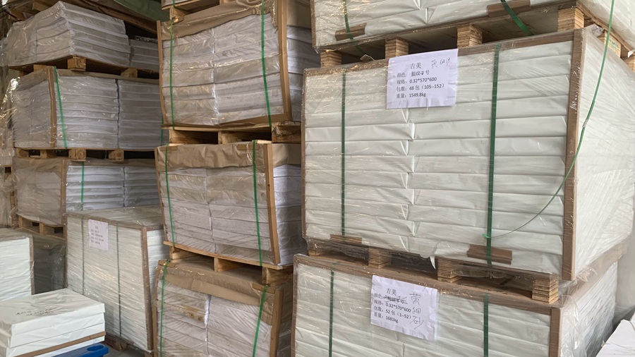 Hunan Igor Crafts Co., Ltd. Playing Cards