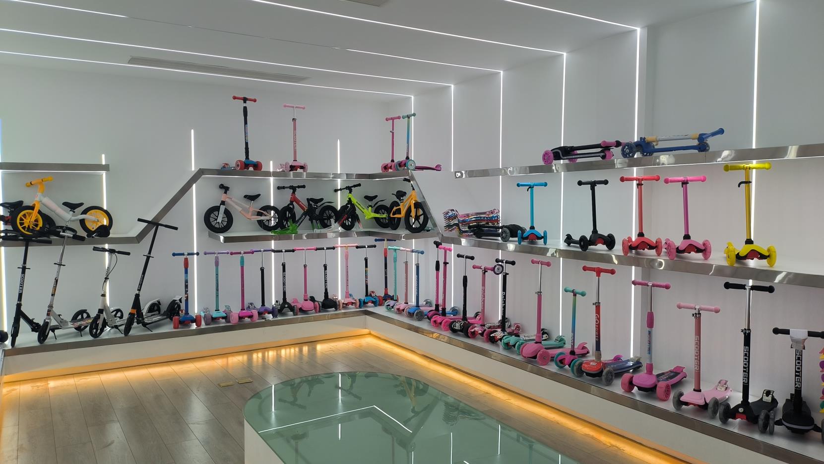 Yongkang Tingjin Sport Leisure Articles Co., Ltd. Kick Scooter
