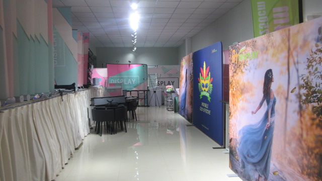 Suzhou JH Display Exhibition Equipment Co., Ltd. X Banner Stands