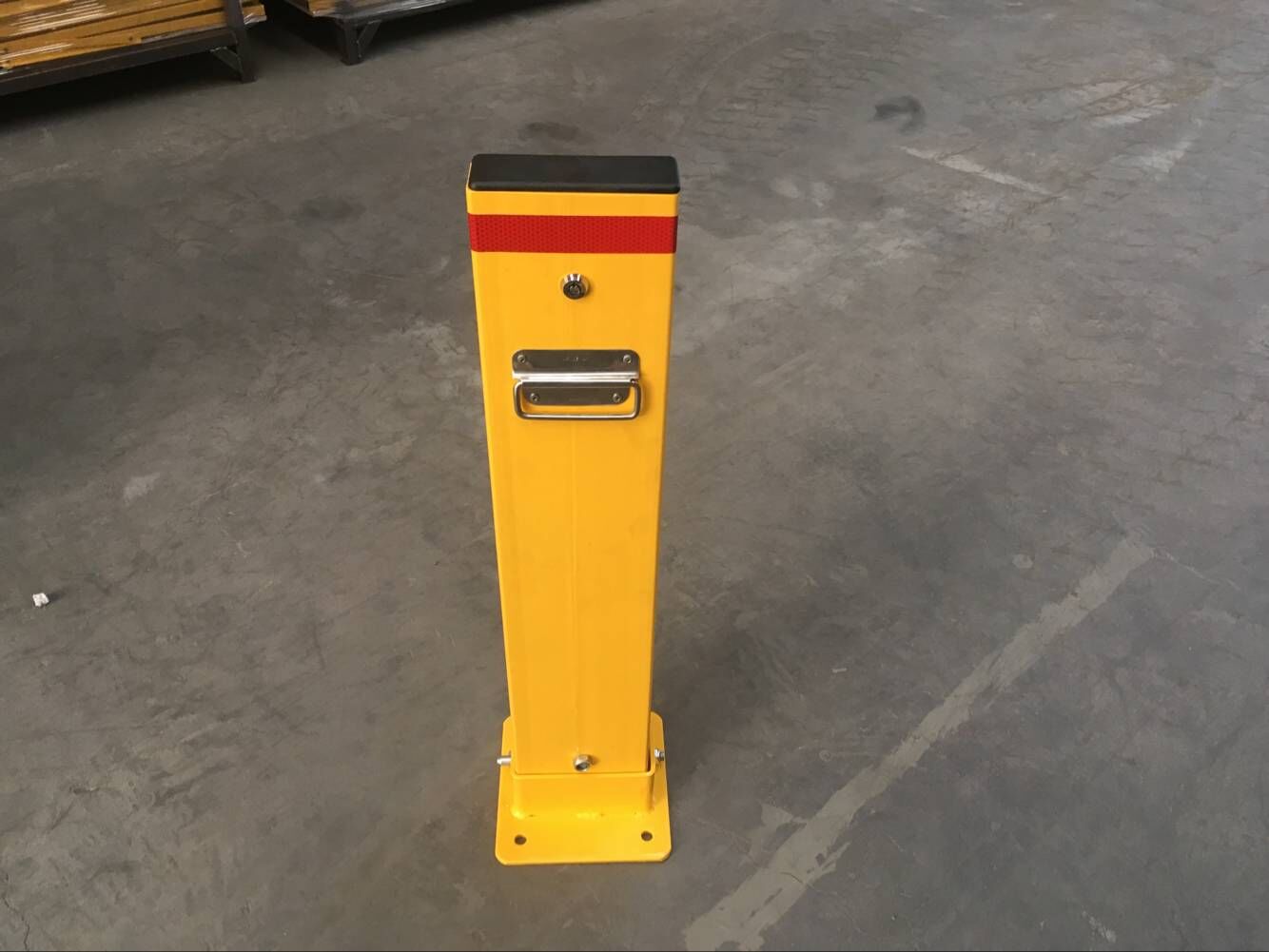 Chengdu Geelian Safety Co., Ltd. Traffic Cones